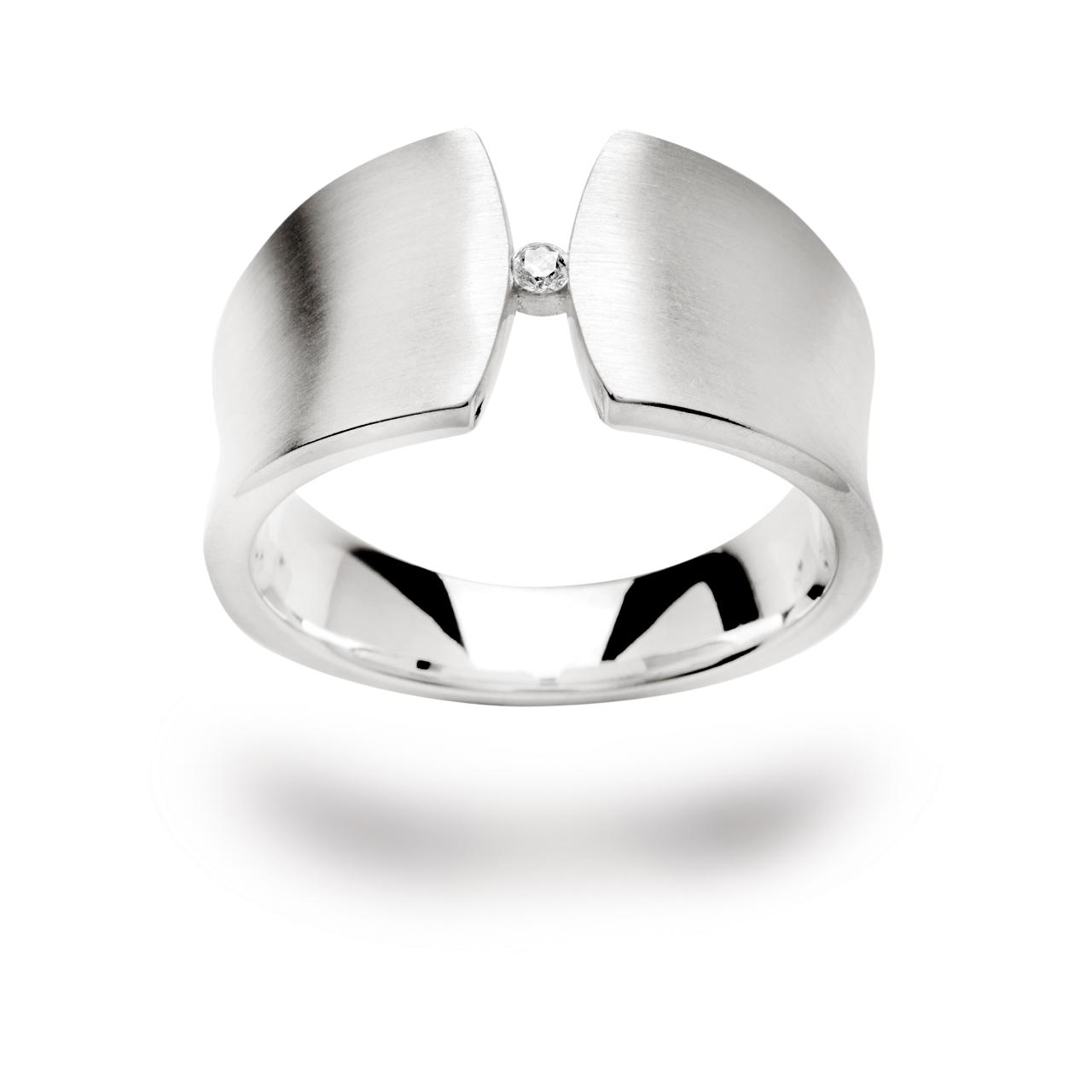 925/- Ring, rho