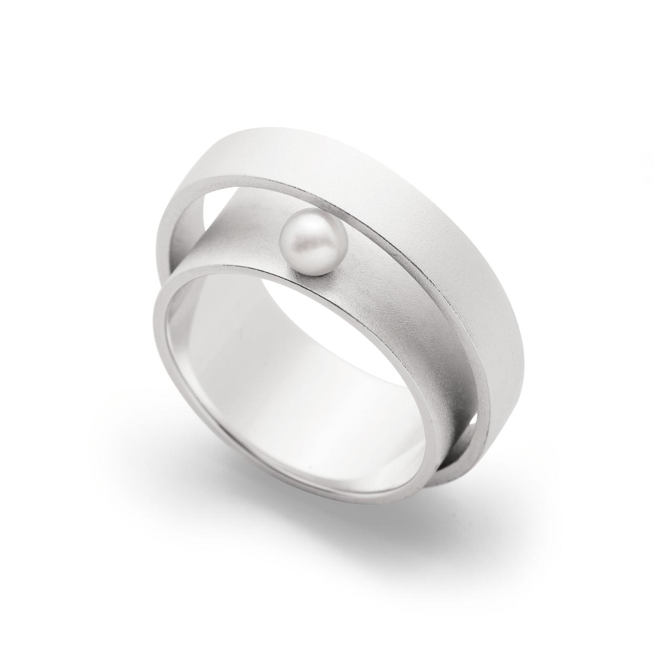 925/- Ring, rho