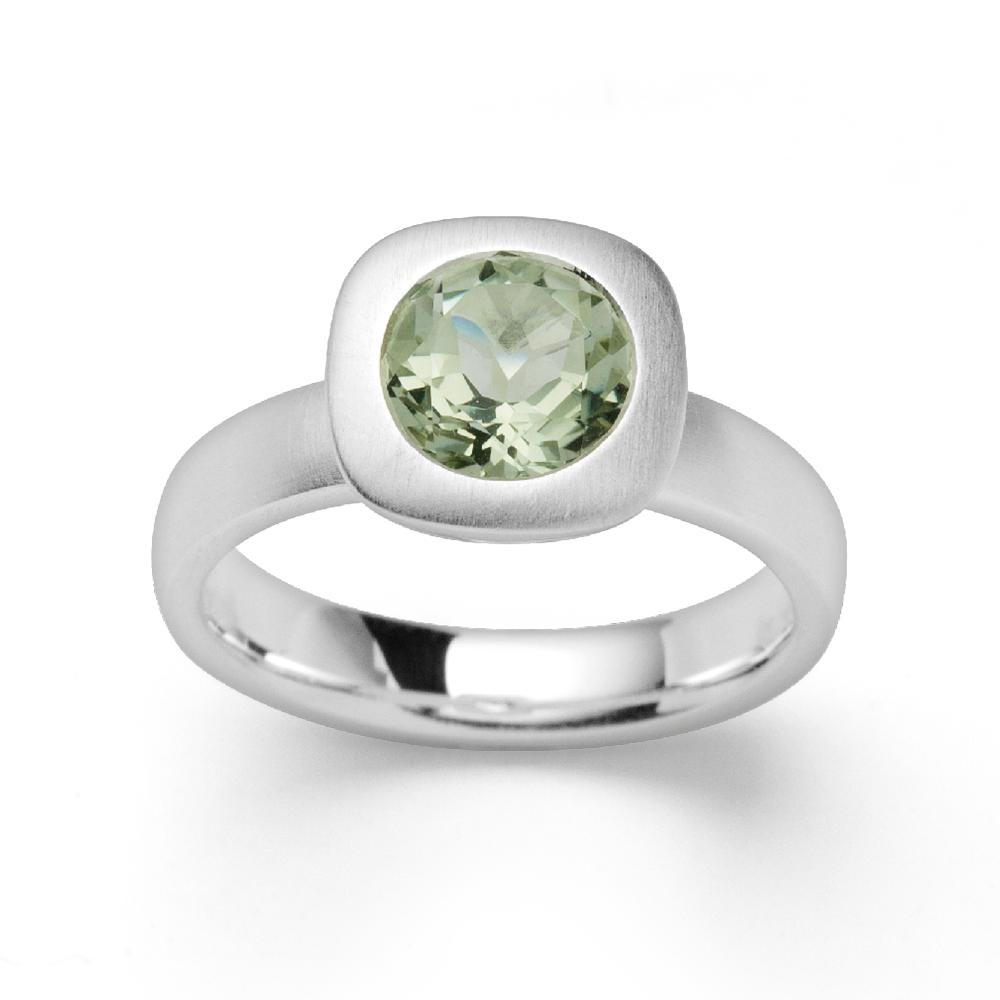 925/- Ring