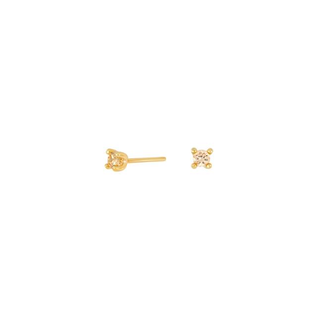8ct. gold earring w/cz 