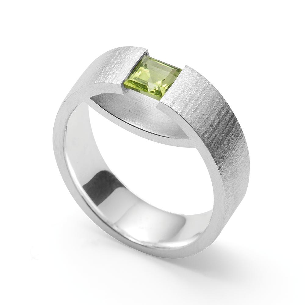 925/- Ring