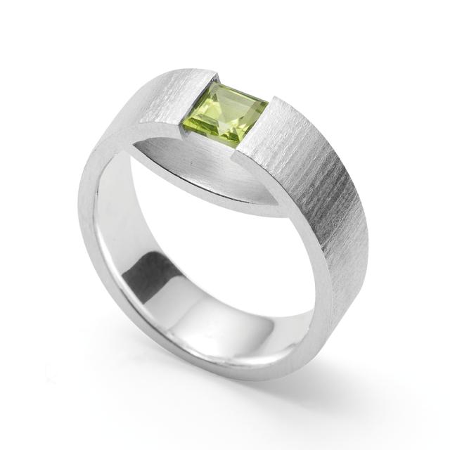 925/- Ring