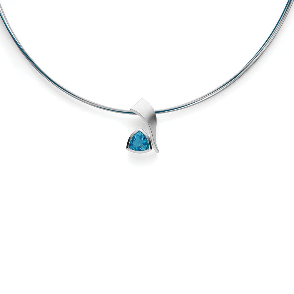 925/- pendant, rhodium-pl.,matt, blue topaz 2,37ct