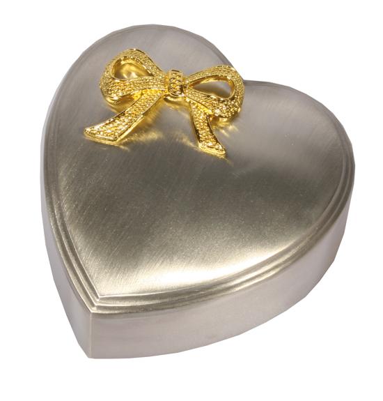 Heart 10x10 with gold-plated rosette pewter plated