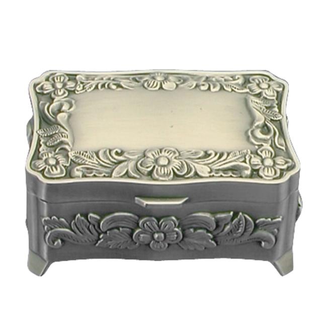 Box with antique rose decoration pewter plated