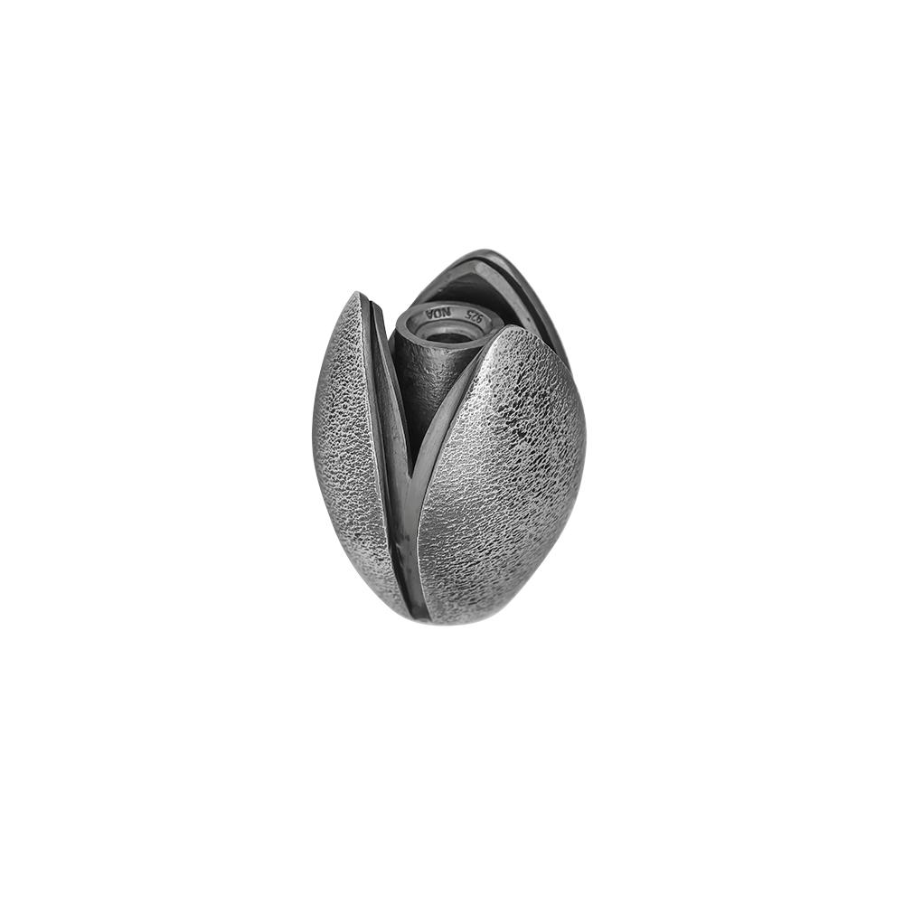 Silver oxyd. Tulip claps 